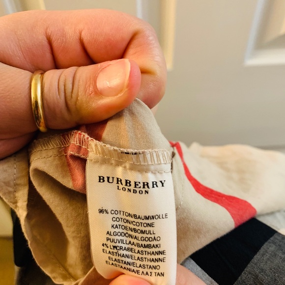 Burberry - Picture 4 of 5
